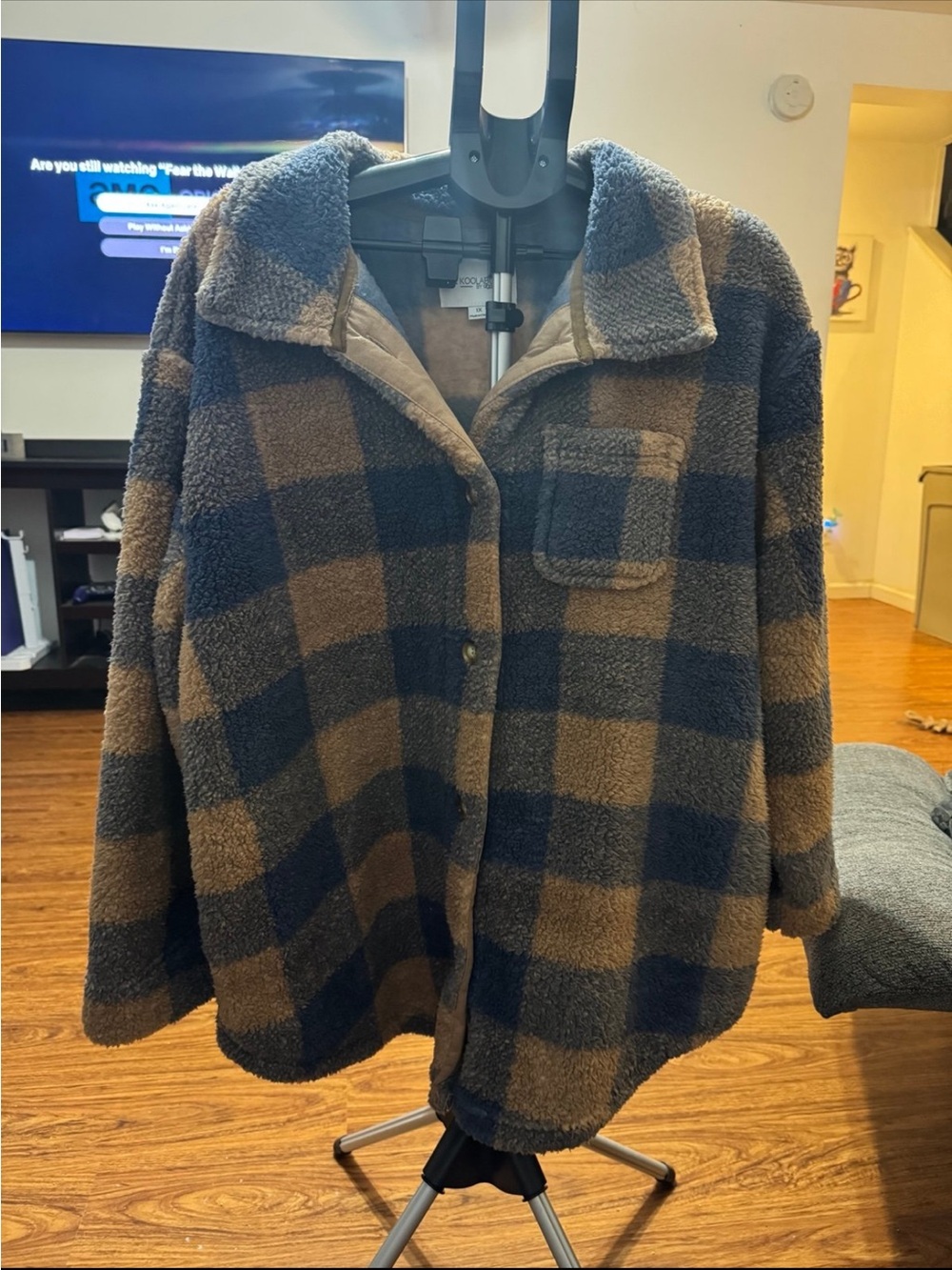 Koolaburra Plaid Teddy Jacket - Brown & Navy